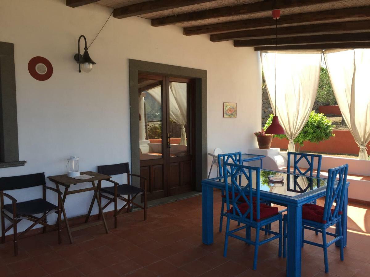 Casa Marta Leilighet Lipari  Eksteriør bilde